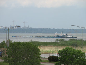 Hannah Marine bringing in asphalt to the Liquid Cargo Pier 6/6/08
